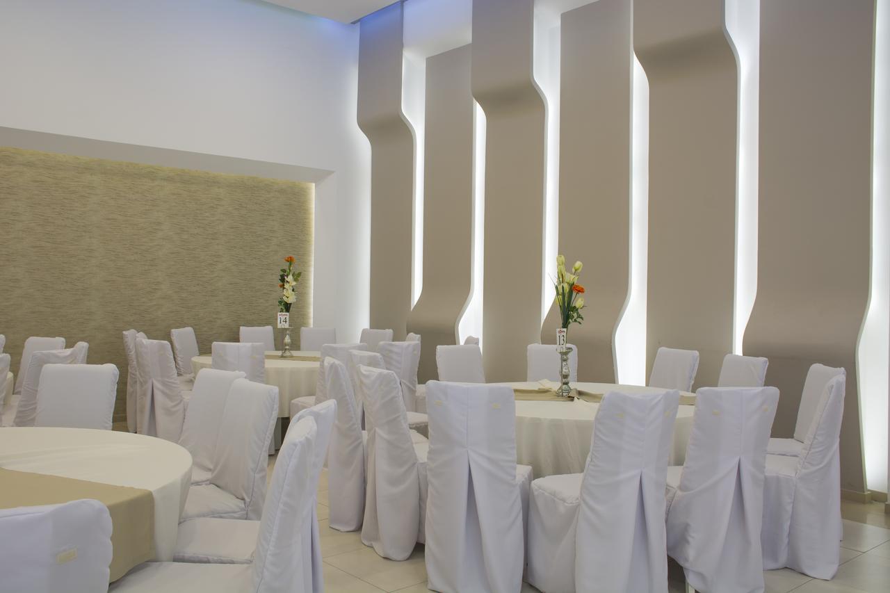 King Hotel Peje Ngoại thất bức ảnh